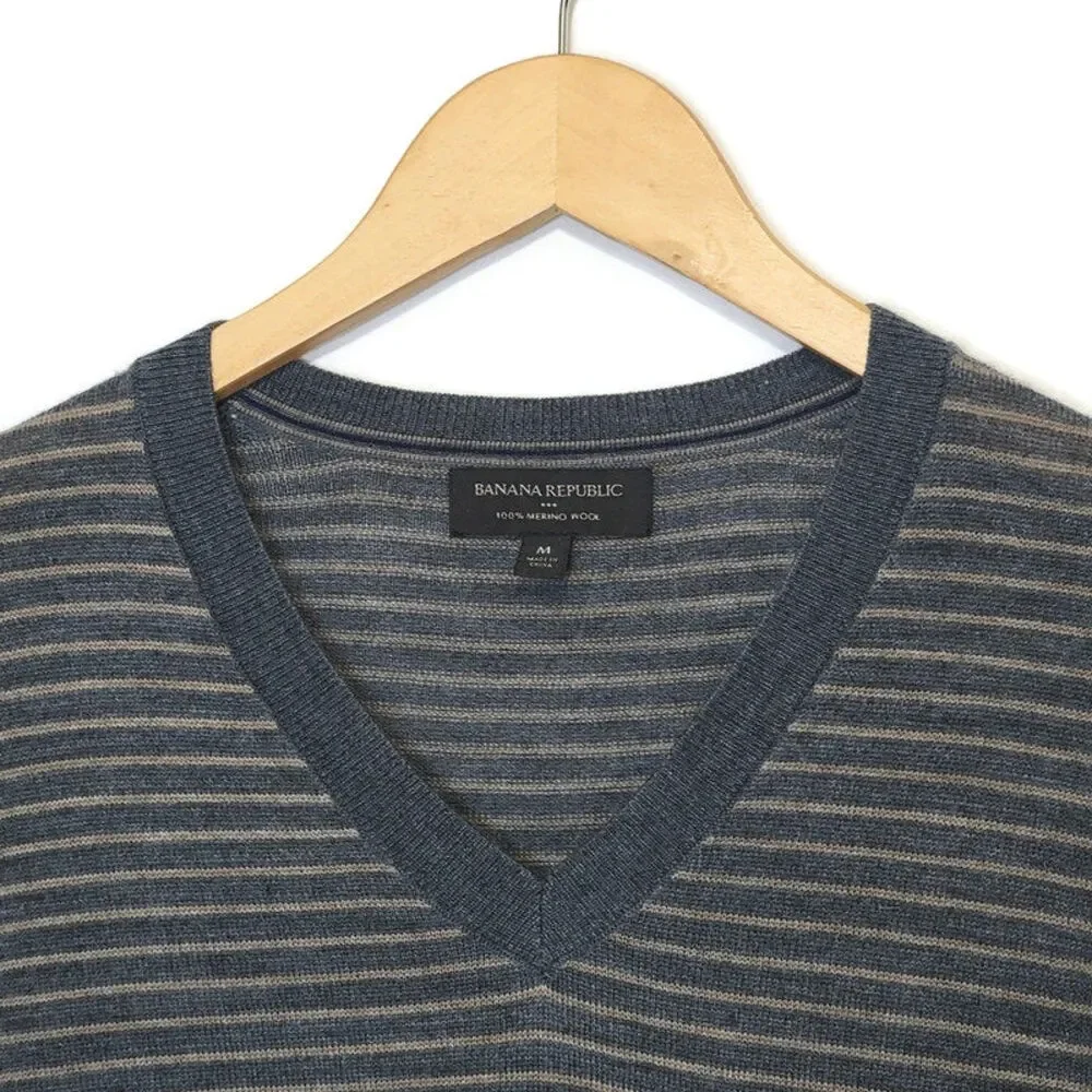 Banana Republic Merino Wool V Neck Sweater Gray Striped Long Sleeve Classic M